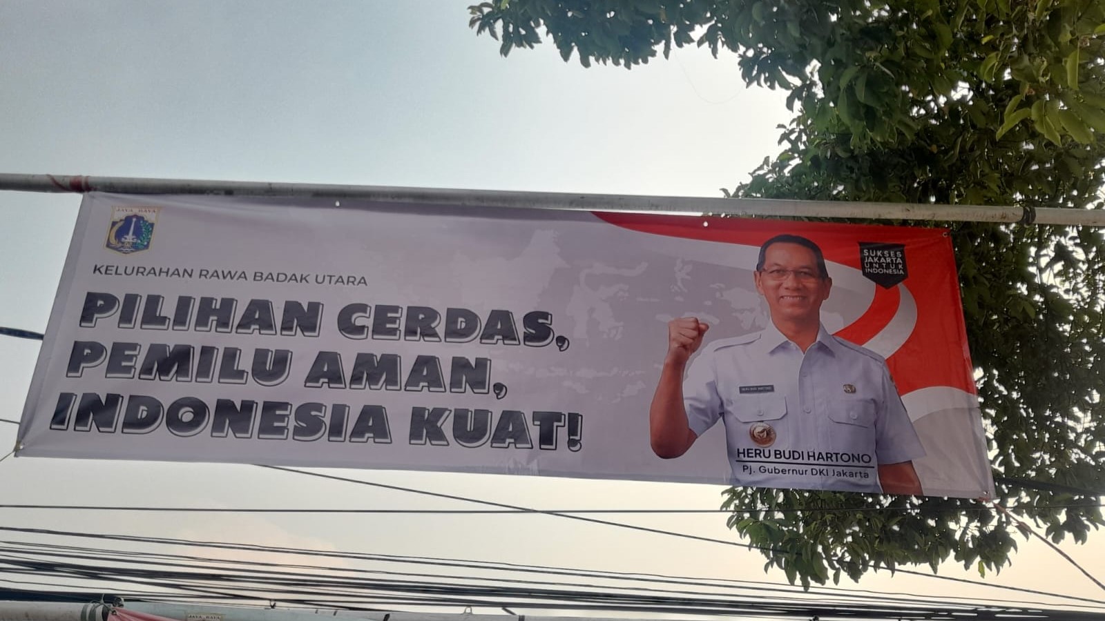 Spanduk Imbauan Pemprov DKI, PITA: Memang Harus Hadirkan Pemilu Aman ...